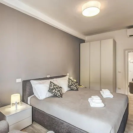 Guest house Orange Suites 3*