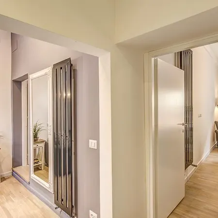 Orange Suites 3*