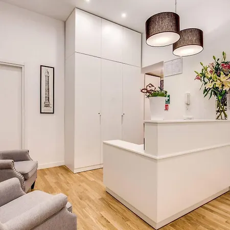 Konukevi Orange Roma