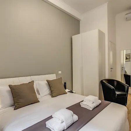 Orange Πανσιόν 4*