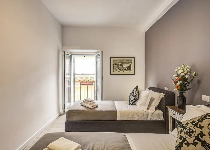 Guest house Orange Suites 4*