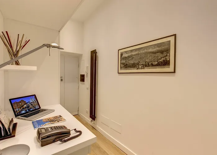 Guest house Orange Suites 4*